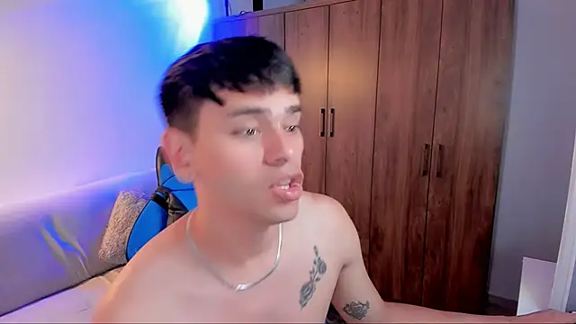 Snapshot of joe_jhon chatting on 02/21/25, 12:28 joe jhon online show from 02/21/25, 12:28