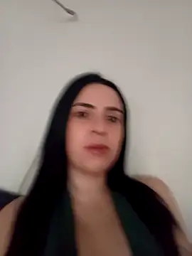 Snapshot of Morguisssz chatting on 10/02/25, 10:33 Morguisssz online show from 10/02/25, 10:33