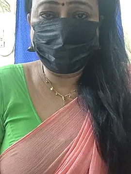Snapshot of rekha_naier chatting on 07/16/26, 02:01 rekha naier online show from 07/16/26, 02:01