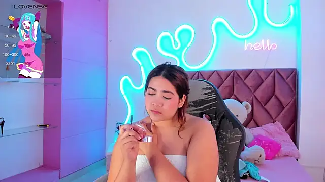 jisoo   online show from 11/28/25, 01:58