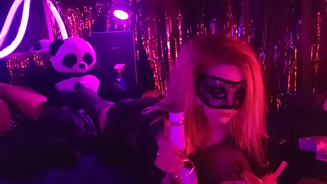 Snapshot of anonymouszN chatting on 01/02/25, 07:51 anonymouszN online show from 01/02/25, 07:51