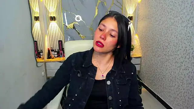 Snapshot of athenasexxxy chatting on 10/14/25, 07:58 athenasexxxy online show from 10/14/25, 07:58