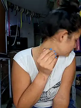 Snapshot of nidia2026 chatting on 03/10/25, 06:23 nidia2026 online show from 03/10/25, 06:23