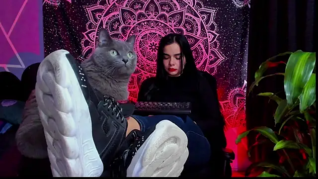 thakytona online show from 04/26/26, 07:44
