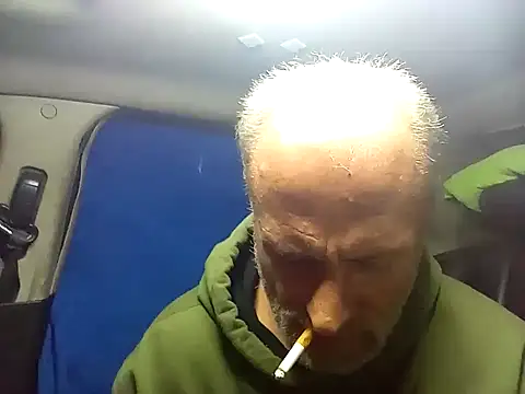 Snapshot of DatingProfile_USA_43_str8 chatting on 12/29/24, 09:50 DatingProfile USA 43 str8 online show from 12/29/24, 09:50