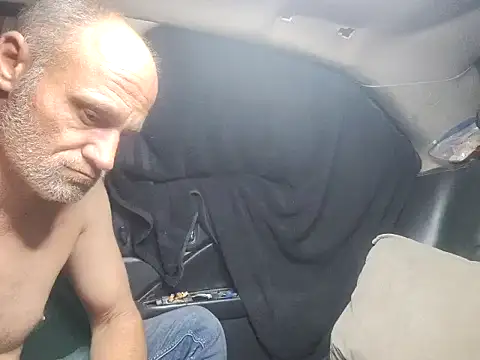 Snapshot of DatingProfile_USA_43_str8 chatting on 02/07/25, 06:13 DatingProfile USA 43 str8 online show from 02/07/25, 06:13