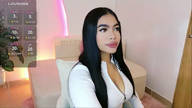 Snapshot of AllissonJames chatting on 05/09/26, 12:10 AllissonJames online show from 05/09/26, 12:10