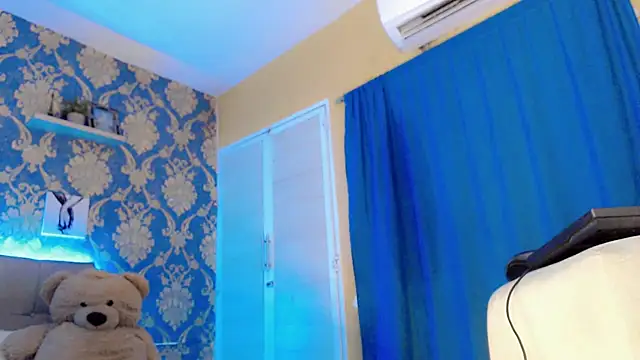 nicoledollts online show from 02/24/26, 05:38