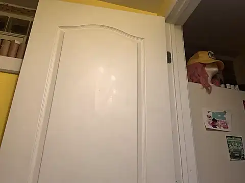 Snapshot of BigKittyRaven chatting on 01/11/25, 04:48 BigKittyRaven online show from 01/11/25, 04:48