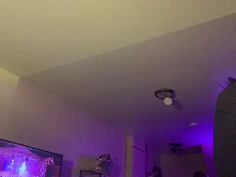 Snapshot of BigKittyRaven chatting on 03/11/25, 06:32 BigKittyRaven online show from 03/11/25, 06:32