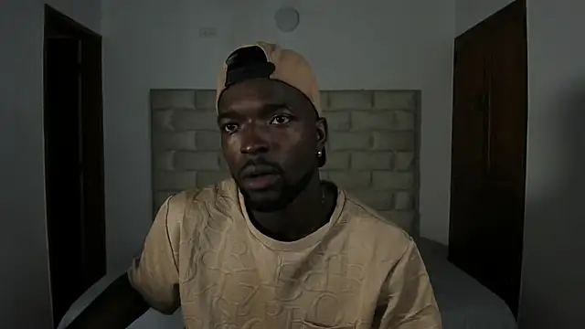 Snapshot of Dylan_Taylor chatting on 11/23/25, 12:27 Dylan Taylor online show from 11/23/25, 12:27