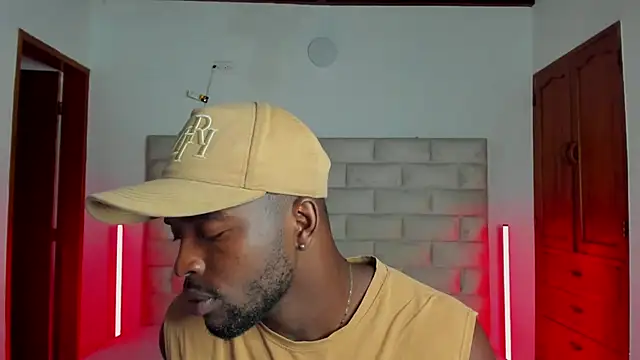 Dylan Taylor online show from 02/13/26, 03:35