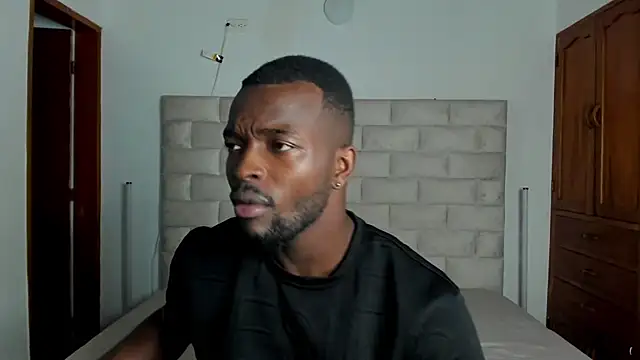 Dylan Taylor online show from 02/25/26, 03:49