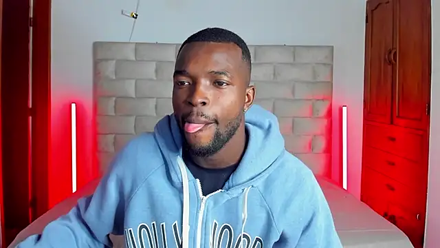 Dylan Taylor online show from 03/03/26, 03:12