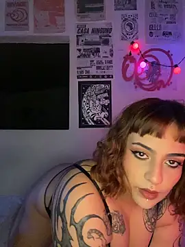 Snapshot of name_less_lulu chatting on 02/13/26, 11:56 name less lulu online show from 02/13/26, 11:56