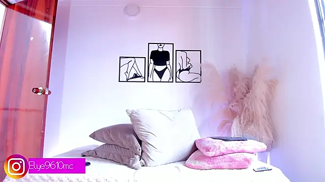 ellie mcdonald online show from 04/10/26, 06:56