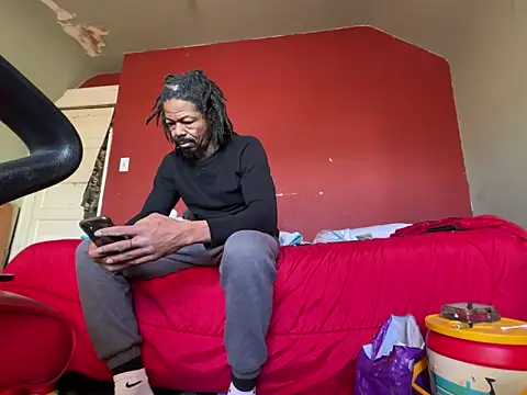 Snapshot of skarfosbabes69 chatting on 01/07/25, 02:30 skarfosbabes69 online show from 01/07/25, 02:30