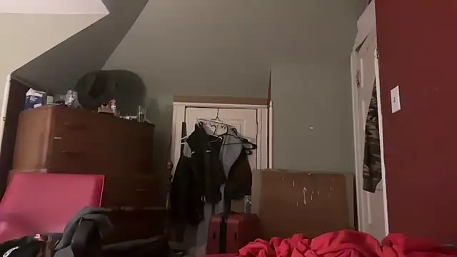 Snapshot of skarfosbabes69 chatting on 01/08/25, 05:27 skarfosbabes69 online show from 01/08/25, 05:27