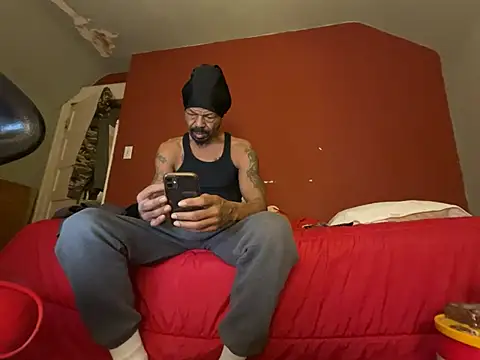 Snapshot of skarfosbabes69 chatting on 01/08/25, 12:58 skarfosbabes69 online show from 01/08/25, 12:58