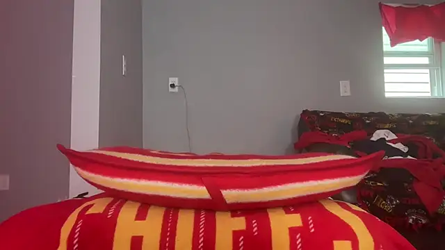 Snapshot of skarfosbabes69 chatting on 09/23/25, 07:50 skarfosbabes69 online show from 09/23/25, 07:50