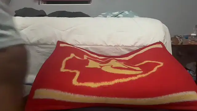 Snapshot of skarfosbabes69 chatting on 10/18/25, 08:26 skarfosbabes69 online show from 10/18/25, 08:26