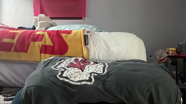 Snapshot of skarfosbabes69 chatting on 10/21/25, 01:39 skarfosbabes69 online show from 10/21/25, 01:39