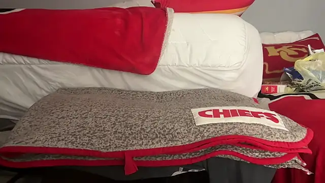 Snapshot of skarfosbabes69 chatting on 11/04/25, 11:09 skarfosbabes69 online show from 11/04/25, 11:09