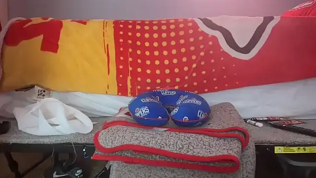 Snapshot of skarfosbabes69 chatting on 11/09/25, 05:22 skarfosbabes69 online show from 11/09/25, 05:22