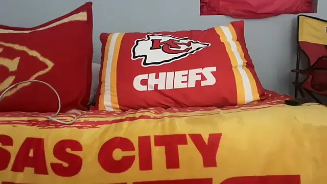 Snapshot of skarfosbabes69 chatting on 11/22/25, 05:06 skarfosbabes69 online show from 11/22/25, 05:06