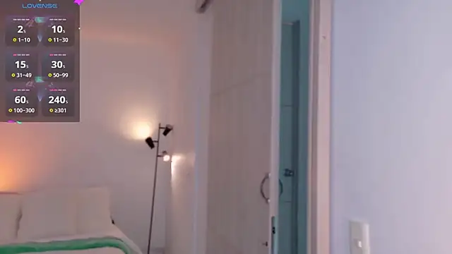 AnabelWolf online show from 12/20/25, 04:58