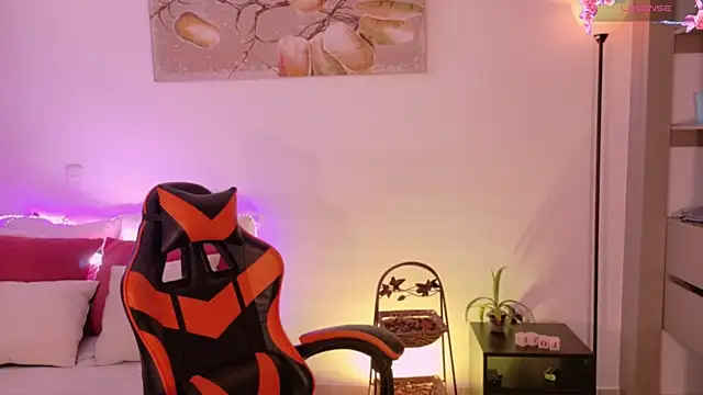 AnabelWolf online show from 03/10/26, 03:28