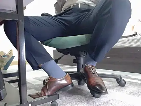 softlyS online show from 12/19/24, 01:51