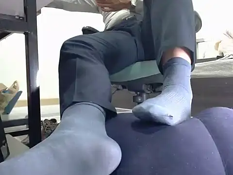 softlyS online show from 12/19/24, 04:57