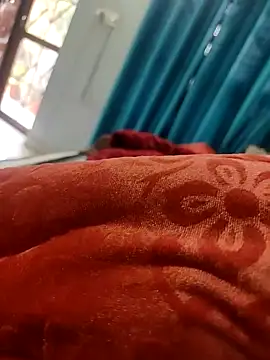 Snapshot of shale26 chatting on 12/09/24, 09:39 shale26 online show from 12/09/24, 09:39