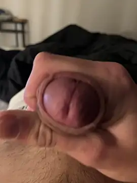 Snapshot of alixbg33 chatting on 12/05/24, 09:06 alixbg33 online show from 12/05/24, 09:06