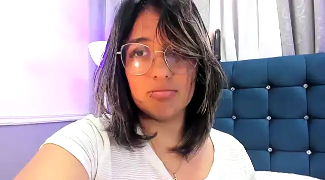 Pandoracherry online show from 02/23/25, 09:00