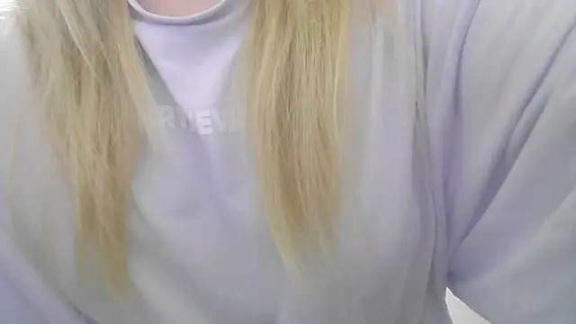 Snapshot of Remi_official chatting on 09/12/25, 10:26 Remi official online show from 09/12/25, 10:26