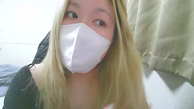 Snapshot of Remi_official chatting on 09/14/25, 08:30 Remi official online show from 09/14/25, 08:30