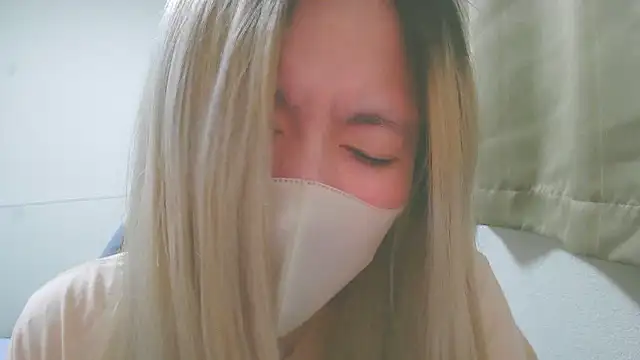 Remi official online show from 05/21/26, 12:34