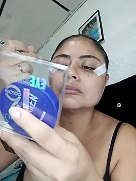 ElizabethWeil online show from 03/04/26, 01:50