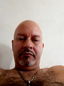 Snapshot of Juan_45 chatting on 07/08/26, 04:44 Juan 45 online show from 07/08/26, 04:44