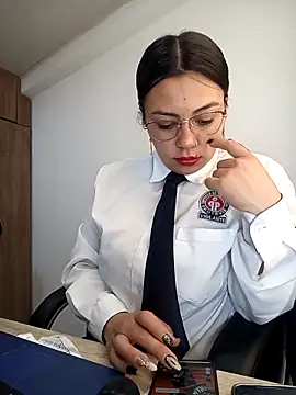 LIZ-06  online show from 10/16/25, 03:35