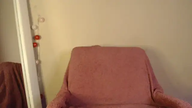 Snapshot of natgirlnatural chatting on 11/14/25, 09:13 natgirlnatural online show from 11/14/25, 09:13