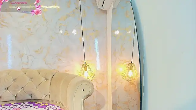 briannaduque online show from 10/02/25, 01:40