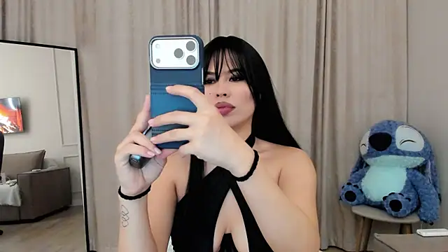 may mia online show from 11/15/25, 06:26