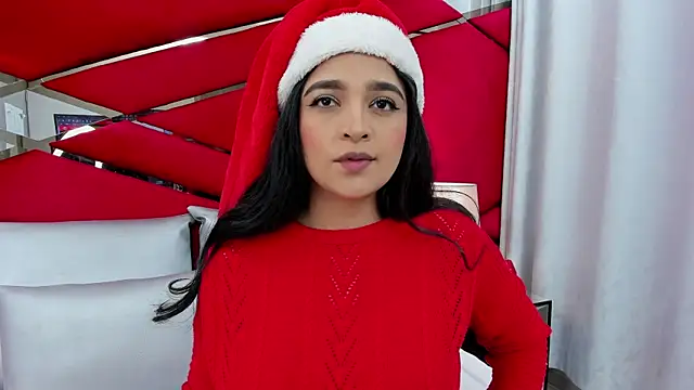 Snapshot of AdeleGray chatting on 12/24/24, 12:11 AdeleGray online show from 12/24/24, 12:11