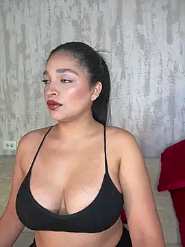 AdeleGray online show from 04/15/26, 10:54