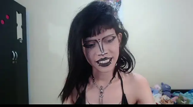 hachi kitty online show from 03/20/25, 02:19