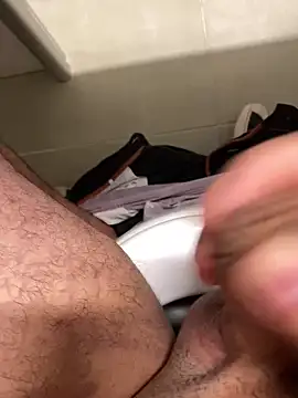 Snapshot of FabioF698 chatting on 02/04/25, 06:49 FabioF698 online show from 02/04/25, 06:49