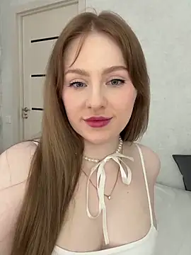 Snapshot of CaseyCumFace chatting on 01/06/25, 04:47 CaseyCumFace online show from 01/06/25, 04:47